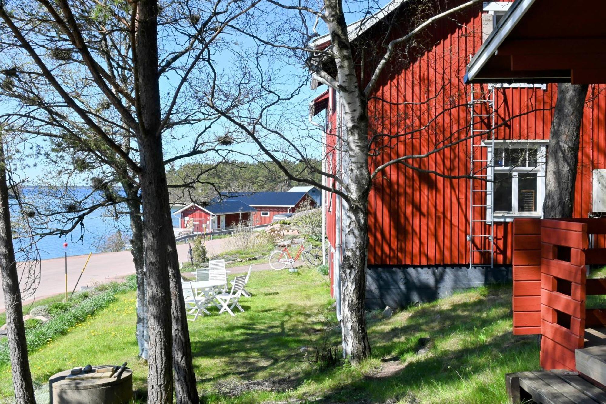 Strandhugget Bnb Sottunga Exteriör bild