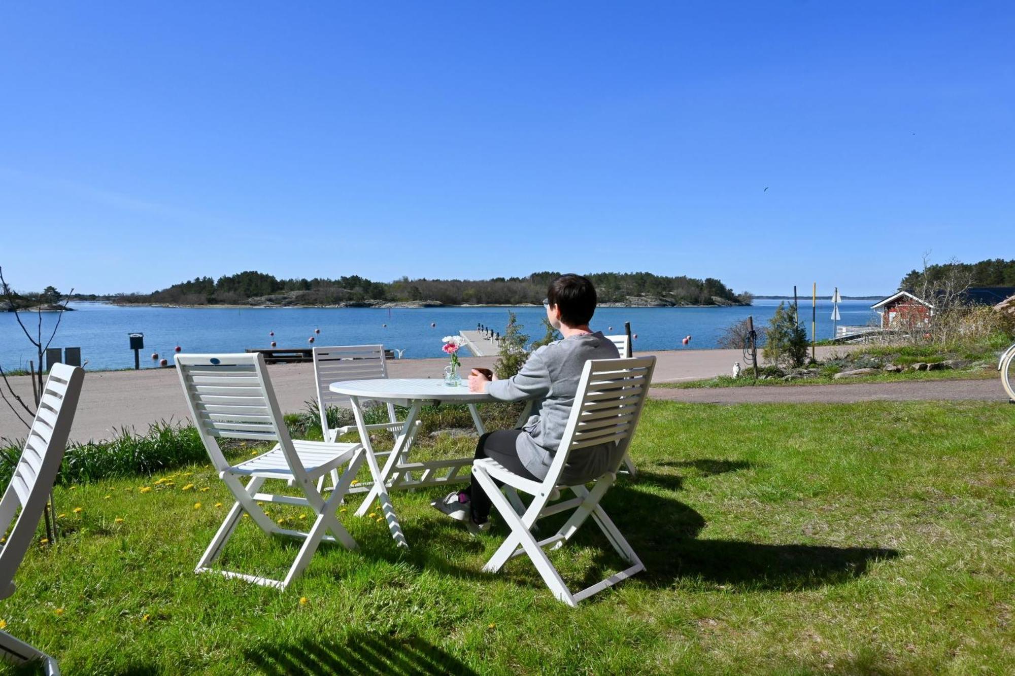 Strandhugget Bnb Sottunga Exteriör bild